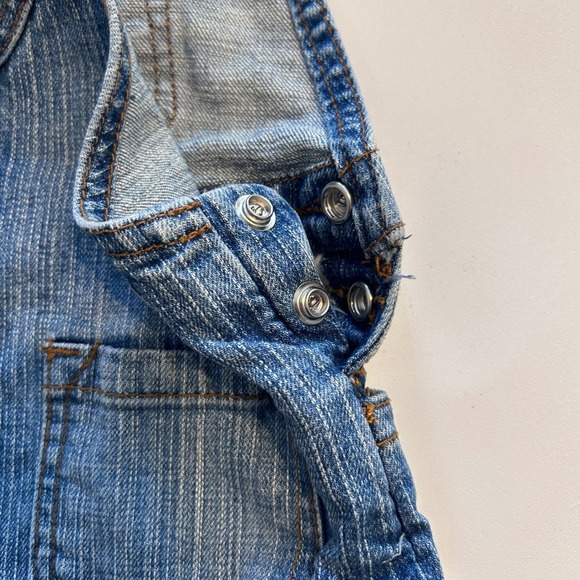 Levi Strauss Denim Floral Embroidered Shortalls Overalls 12 Months - Picture 9 of 10